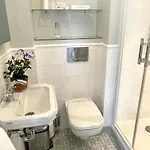 Petit Premium Hypercentre Terrasse Apartment *